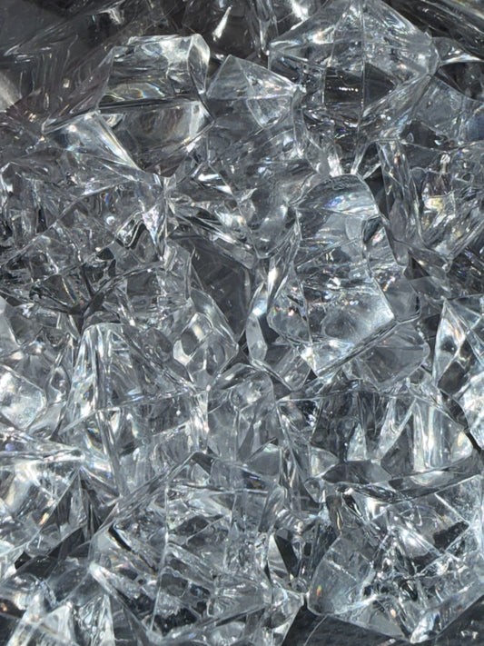 Fake ice cubes on top of lid